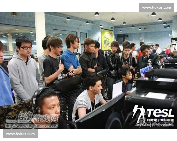 电子竞技最新比分动态全解析及赛场关键战报揭晓